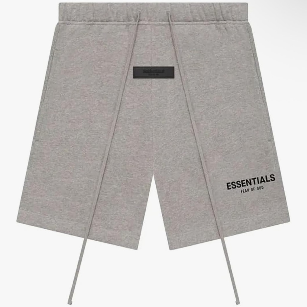 NWOT Essentials - SweatShorts Collection SS22 sz S
